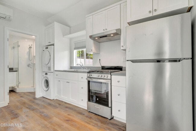 Building Photo - 18343 Bessemer St