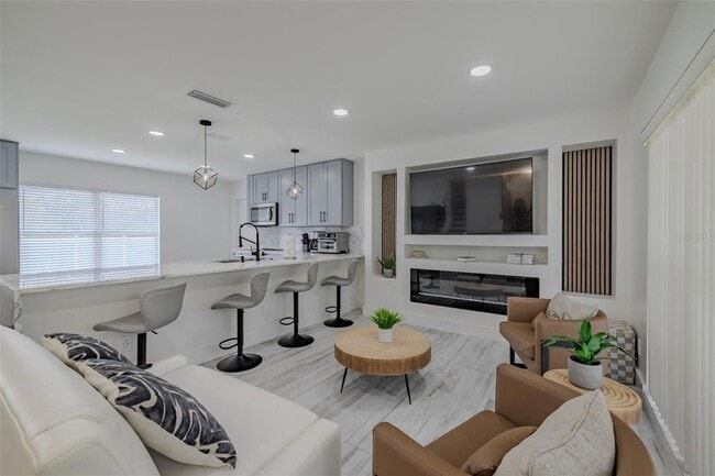 Building Photo - 23700 Lake Hills Dr