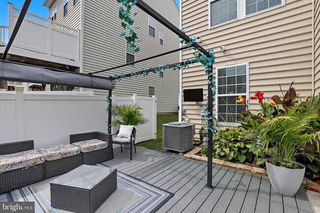 Building Photo - 4814 Forest Pines Dr