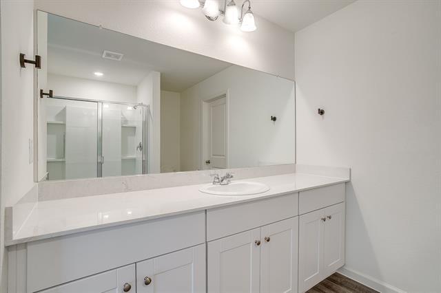 Building Photo - 8300 Stovepipe Dr