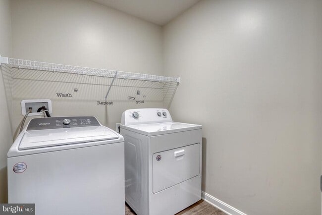 Building Photo - 67 Bostick Ln