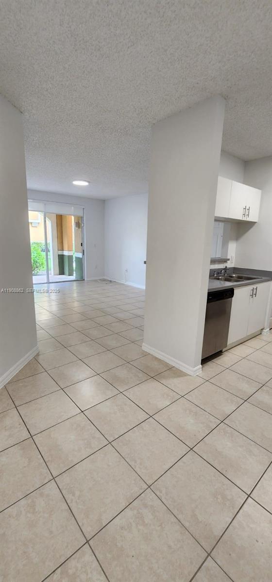 Building Photo - 2080 W Preserve Way