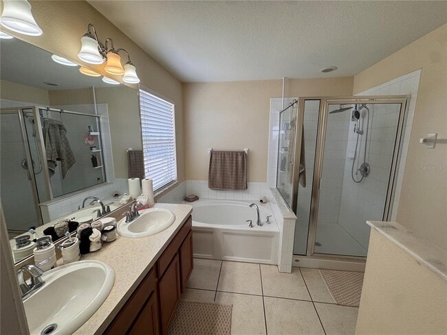 Building Photo - 2232 Colville Chase Dr