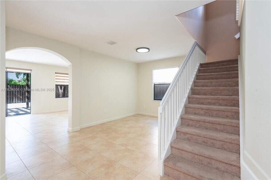 Building Photo - 11510 NW 88th Ln