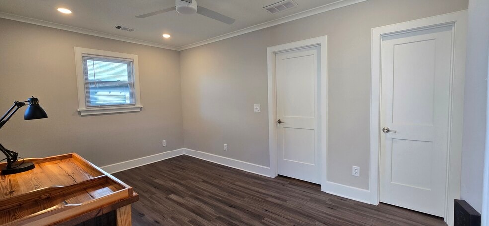 Bedroom with Closet - 1224 Hosea L Williams Dr NE