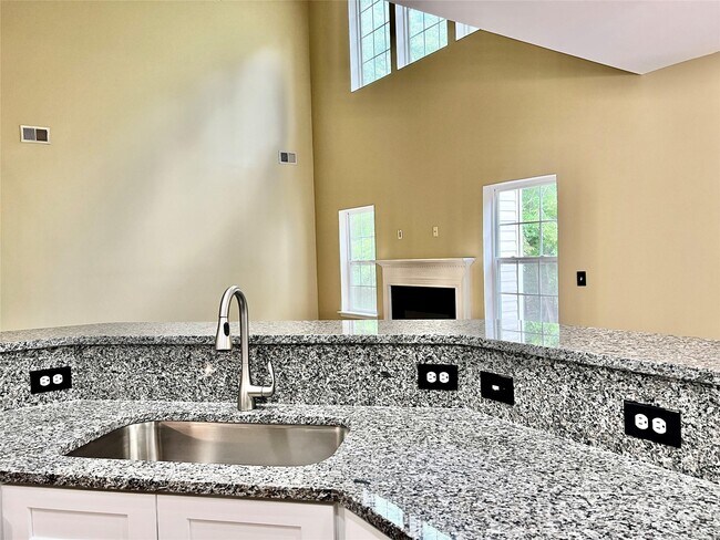Building Photo - 8220 Brisbin Drive