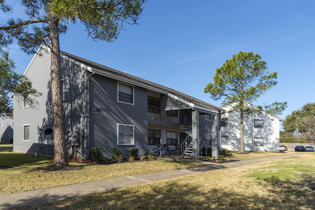 Building Photo - The Grove at Southwood