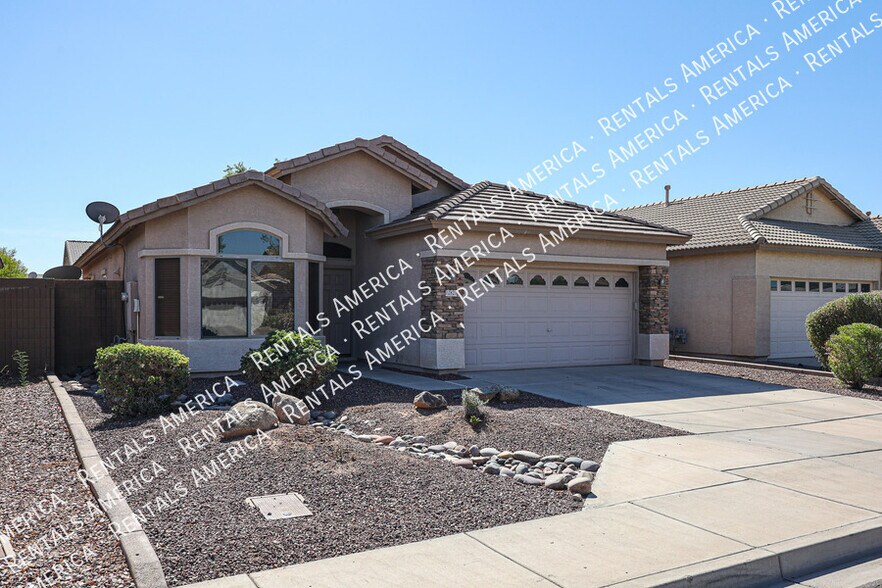 Building Photo - 12823 W Modesto Dr