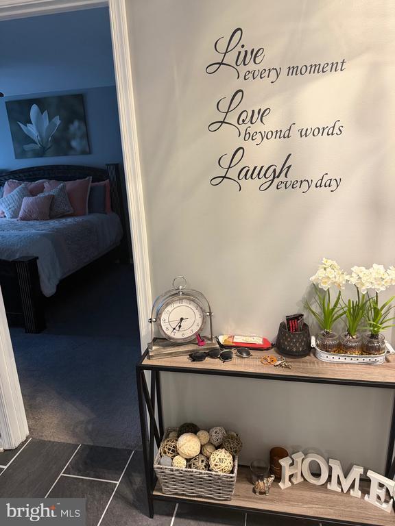 Building Photo - 809 Willings Way