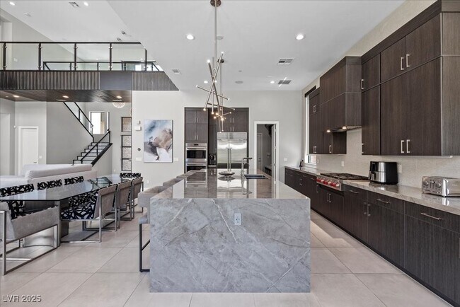 Building Photo - 10950 Earth Hues Ct