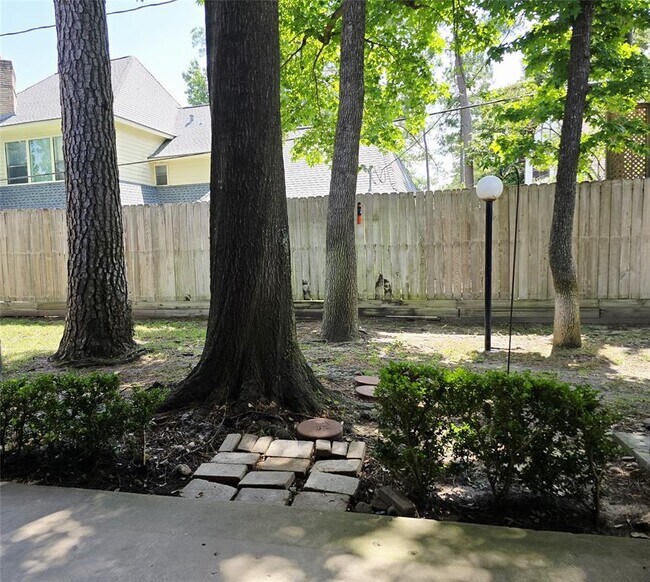 Building Photo - 14911 Wunderlich Dr