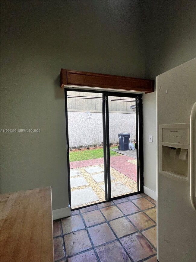 Building Photo - 7512 SW 95th Pl