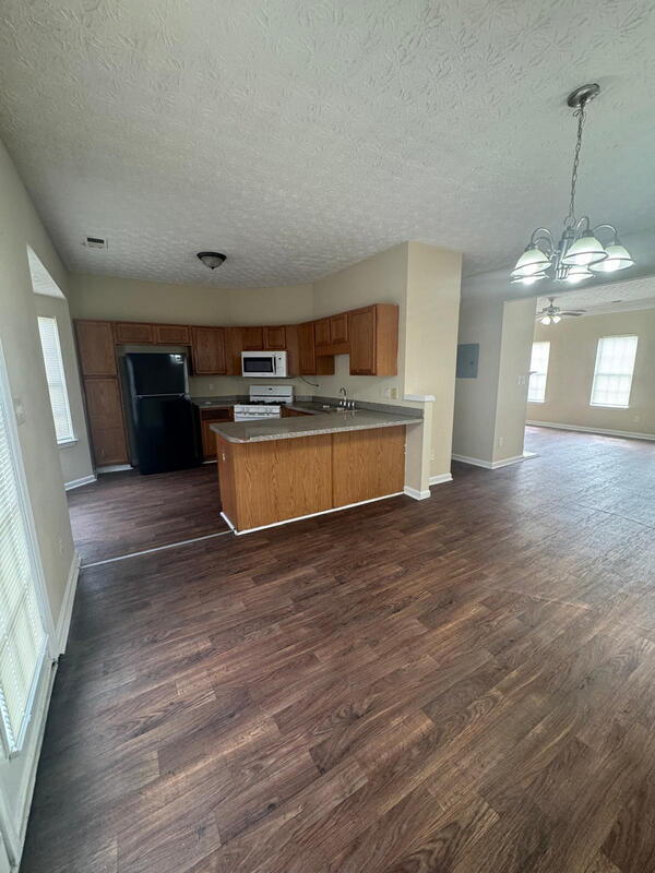 Building Photo - 2953 Falling Water Point