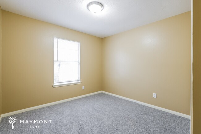Building Photo - 16039 Imperial Forest Ln