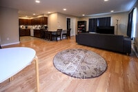Building Photo - 12 Colgate Dr