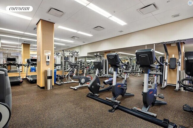 Building Photo - 170 East End Ave