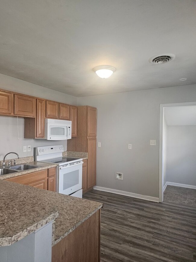 Building Photo - 1489 Morgan Dr