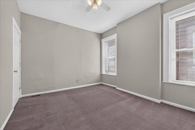 Building Photo - 4252 Castleman Ave