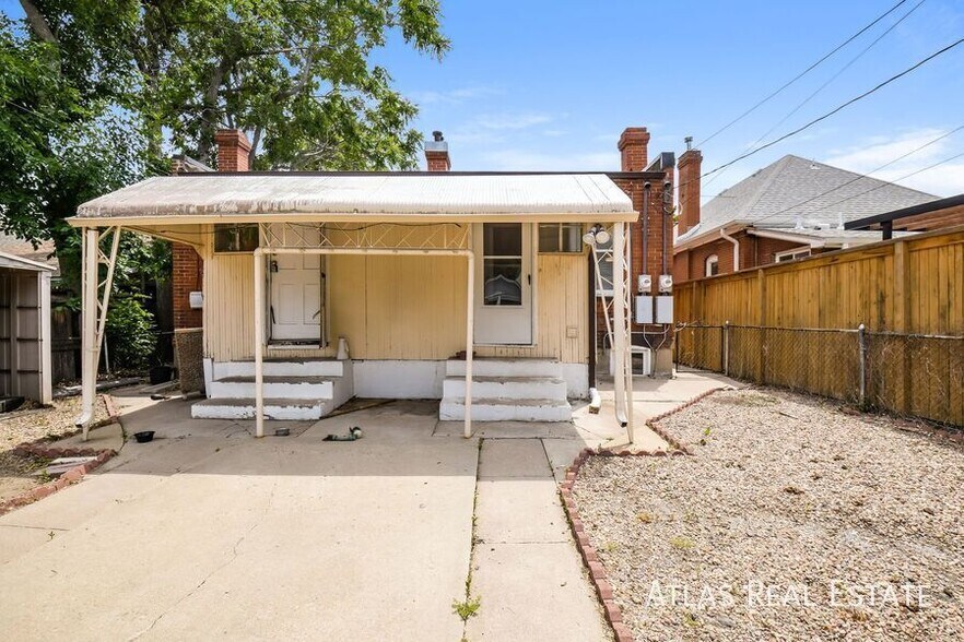 Building Photo - 3057 W 38th Ave