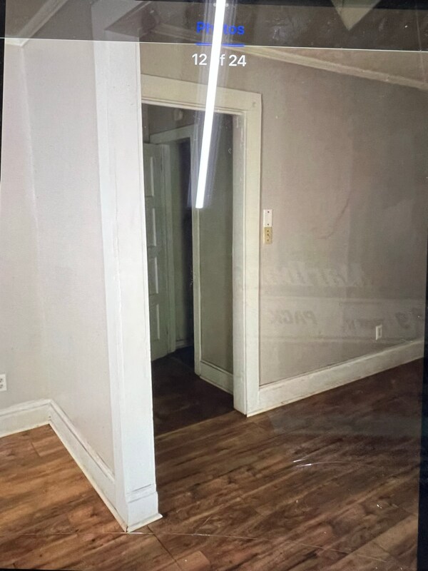 Building Photo - 1313 Winona Ave