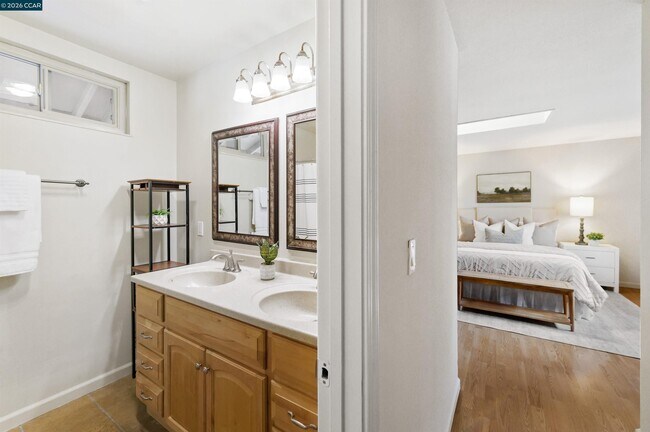 Building Photo - 1746 Candelero Ct