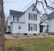 Building Photo - 1014 W Market St