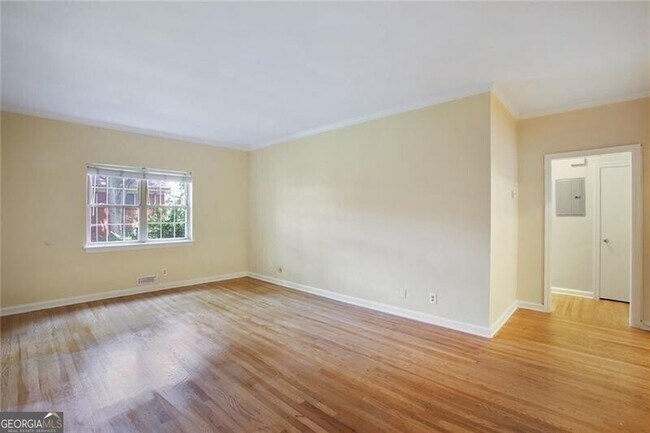 Building Photo - 430 Lindbergh Drive NE
