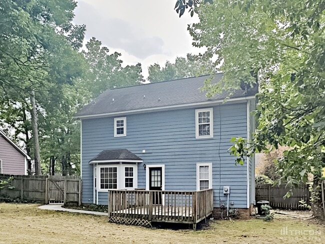 Building Photo - 120 Kenton Dr