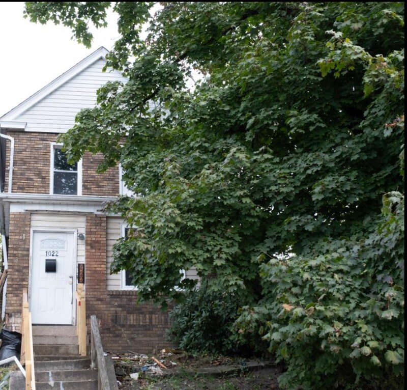 Building Photo - 1022 Kenneth Ave