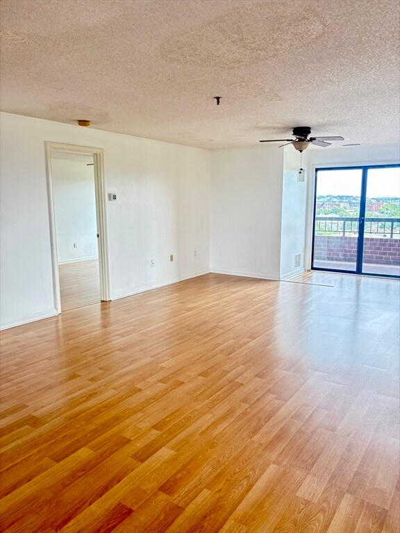 Building Photo - 3920 Mystic Valley Pkwy