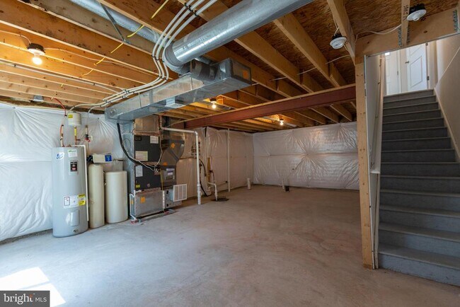 Building Photo - 228 Chandlers Glen Dr