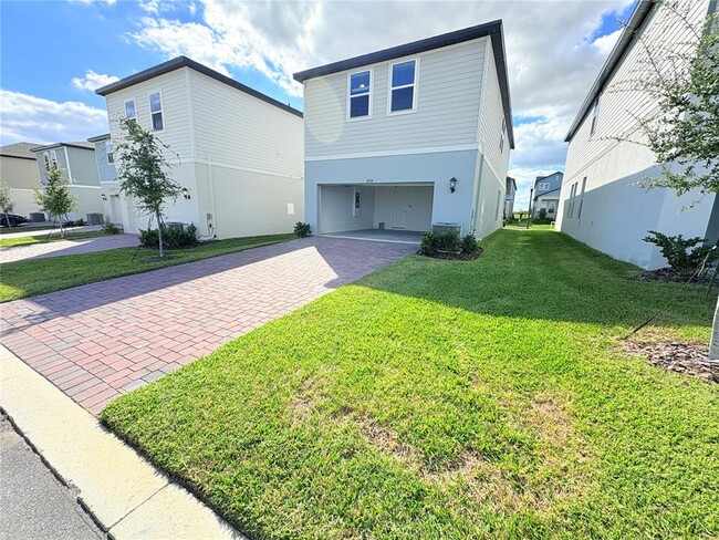 Building Photo - 16514 Silver Brook Wy