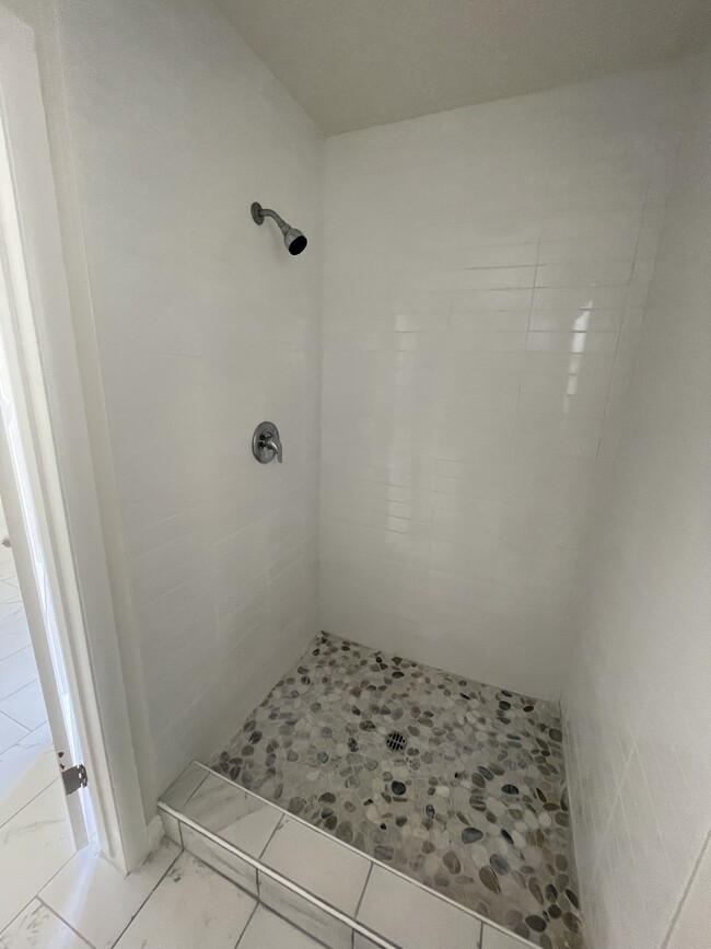 bathroom with shower - 2935 Westwood Blvd