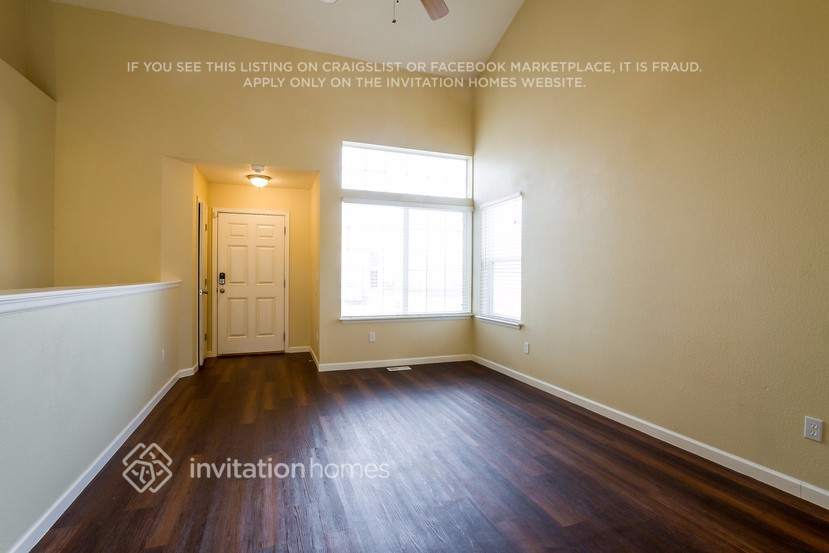 Building Photo - 7263 Creekfront Dr