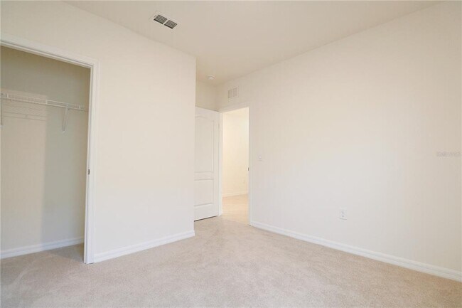 Building Photo - 444 Taylor Grvs St