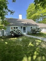 Building Photo - 9 Oakview Dr