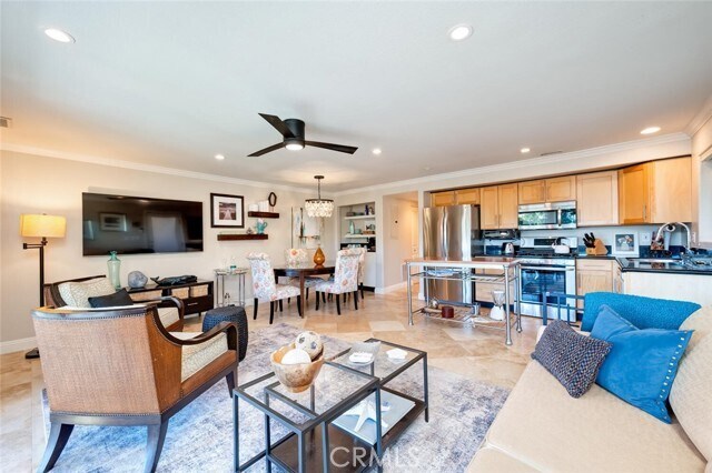 Building Photo - 174 Cliff Dr