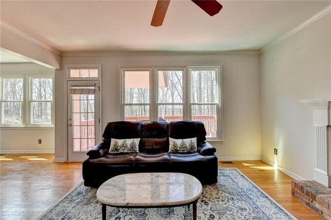 Building Photo - 3820 Ansley Park Dr NE