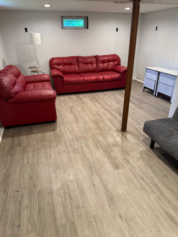 Building Photo - 92 Rambler St