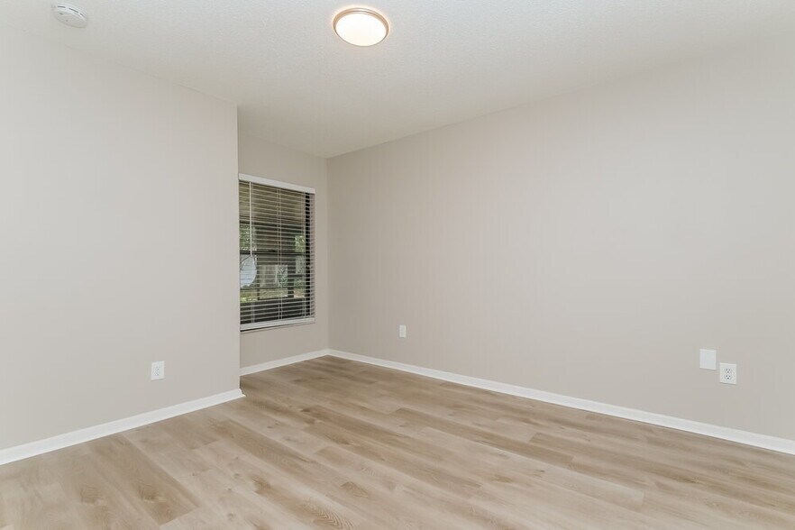 Building Photo - 15706 Crying Wind Dr