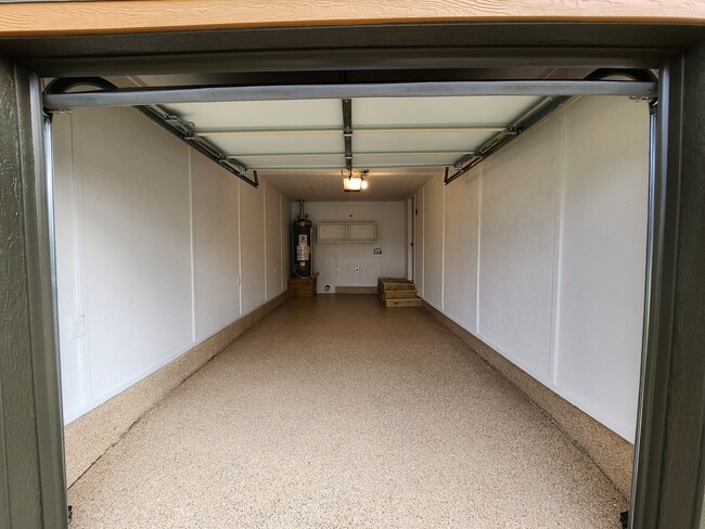 Building Photo - 1503 S 15th St