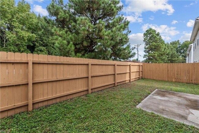 Building Photo - 4158 River Breeze Cir