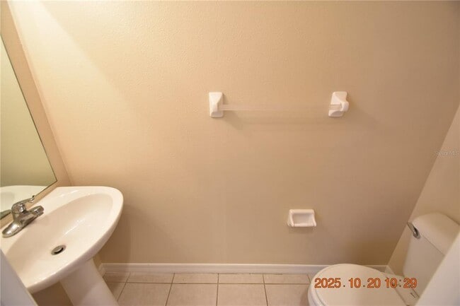 Building Photo - 6146 Olivedale Dr