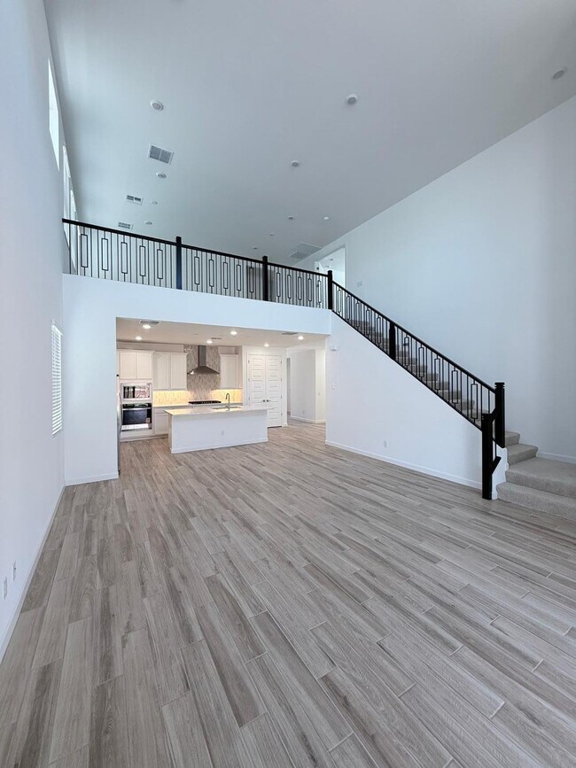 Building Photo - 6988 W Buckhorn Trail