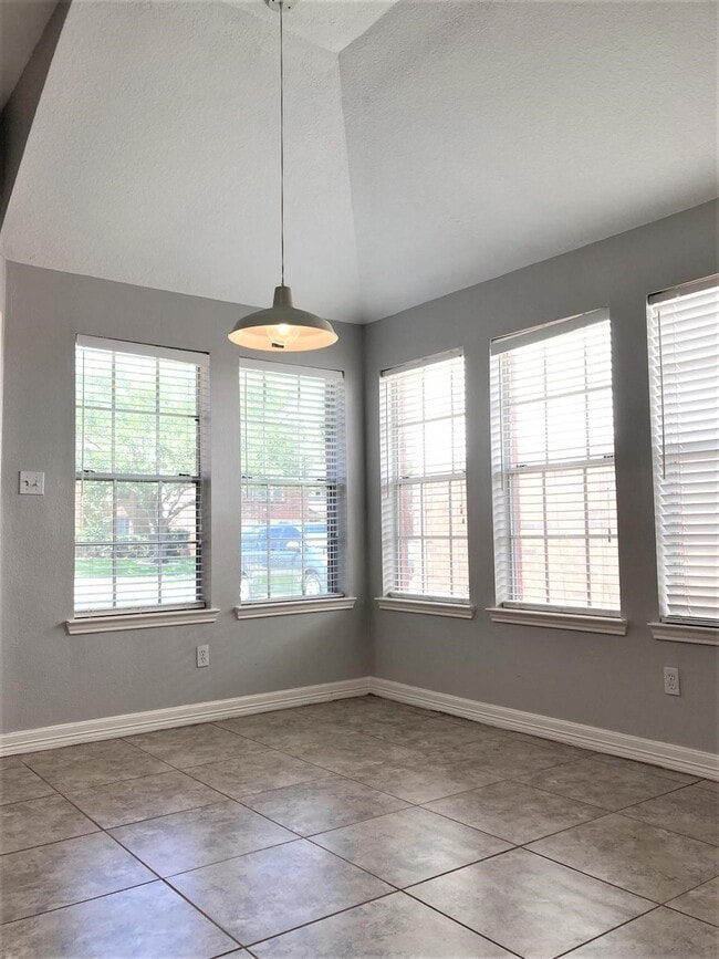 Building Photo - 21215 Branford Hills Ln