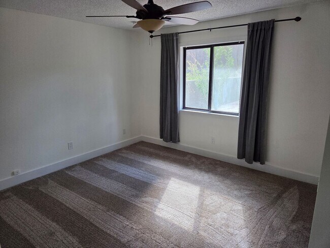 Building Photo - COMING IN SOON! East Flagstaff Home with M...