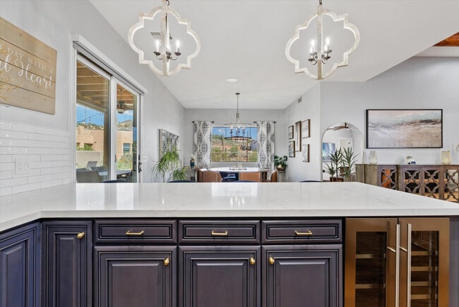 Building Photo - 3314 W Here to There Dr