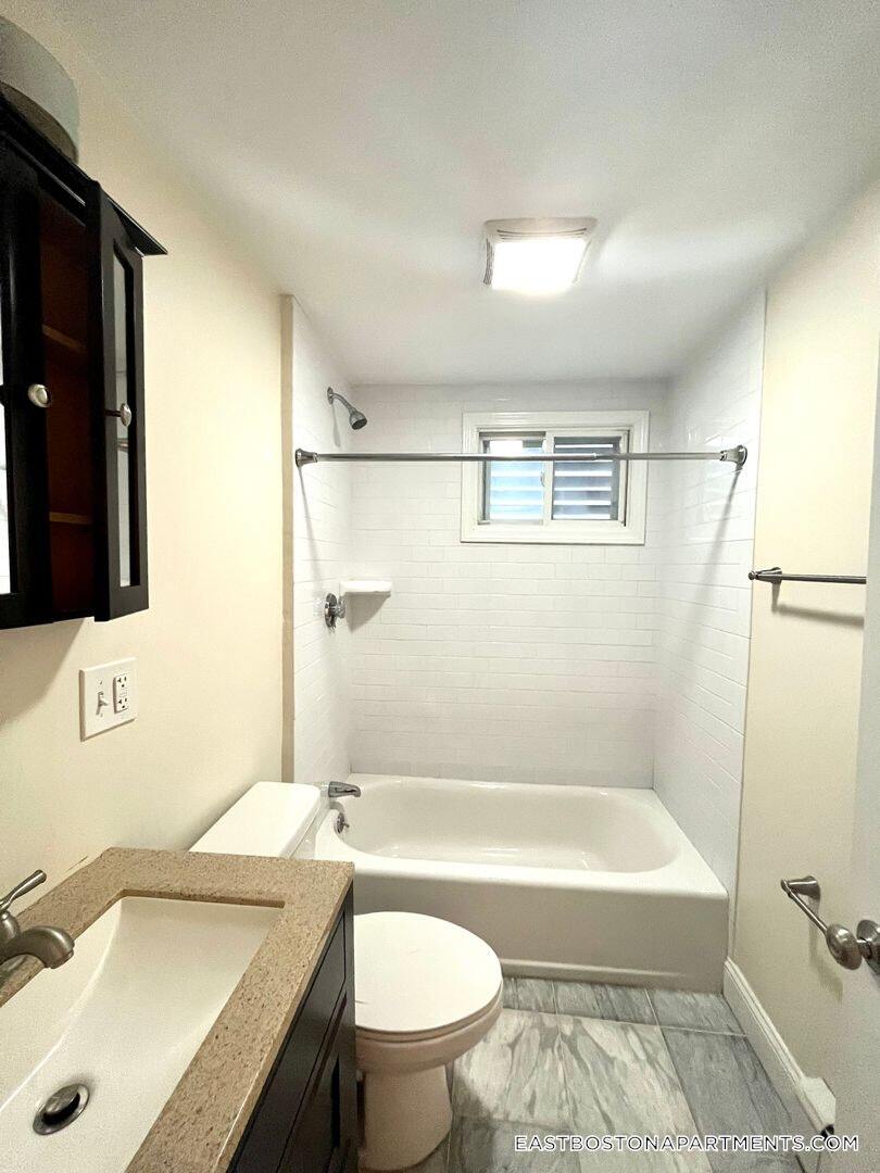 Building Photo - 234 Lexington St