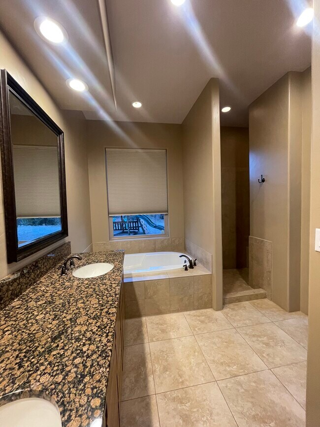 Building Photo - 42 Express Blvd