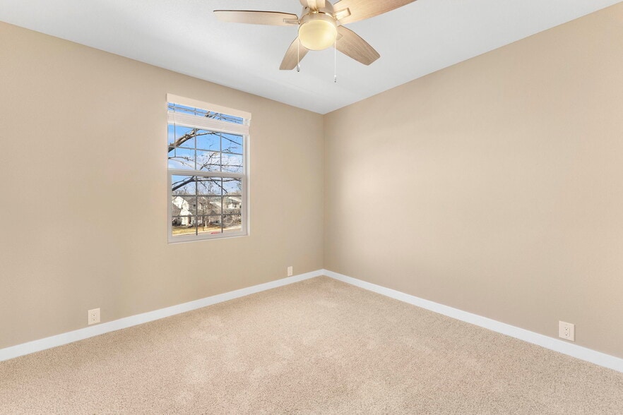 Building Photo - 3425 East 123rd Drive